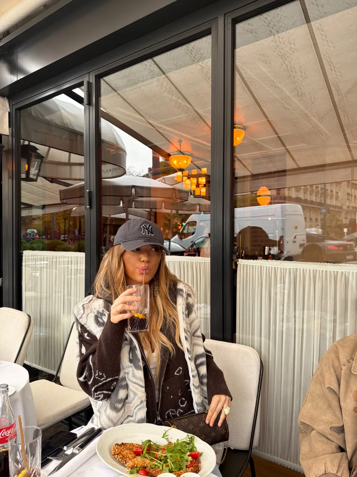 Deva Capuche — Marron — vue 3