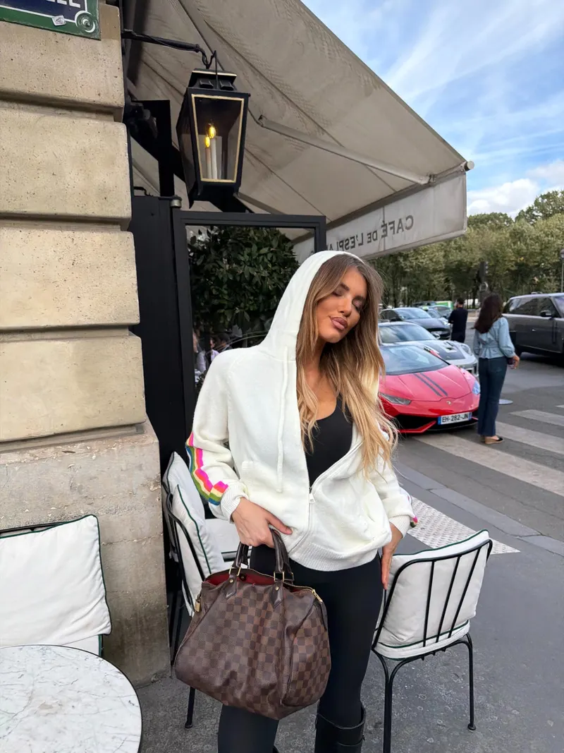 Pull Futur Capuche — Blanc