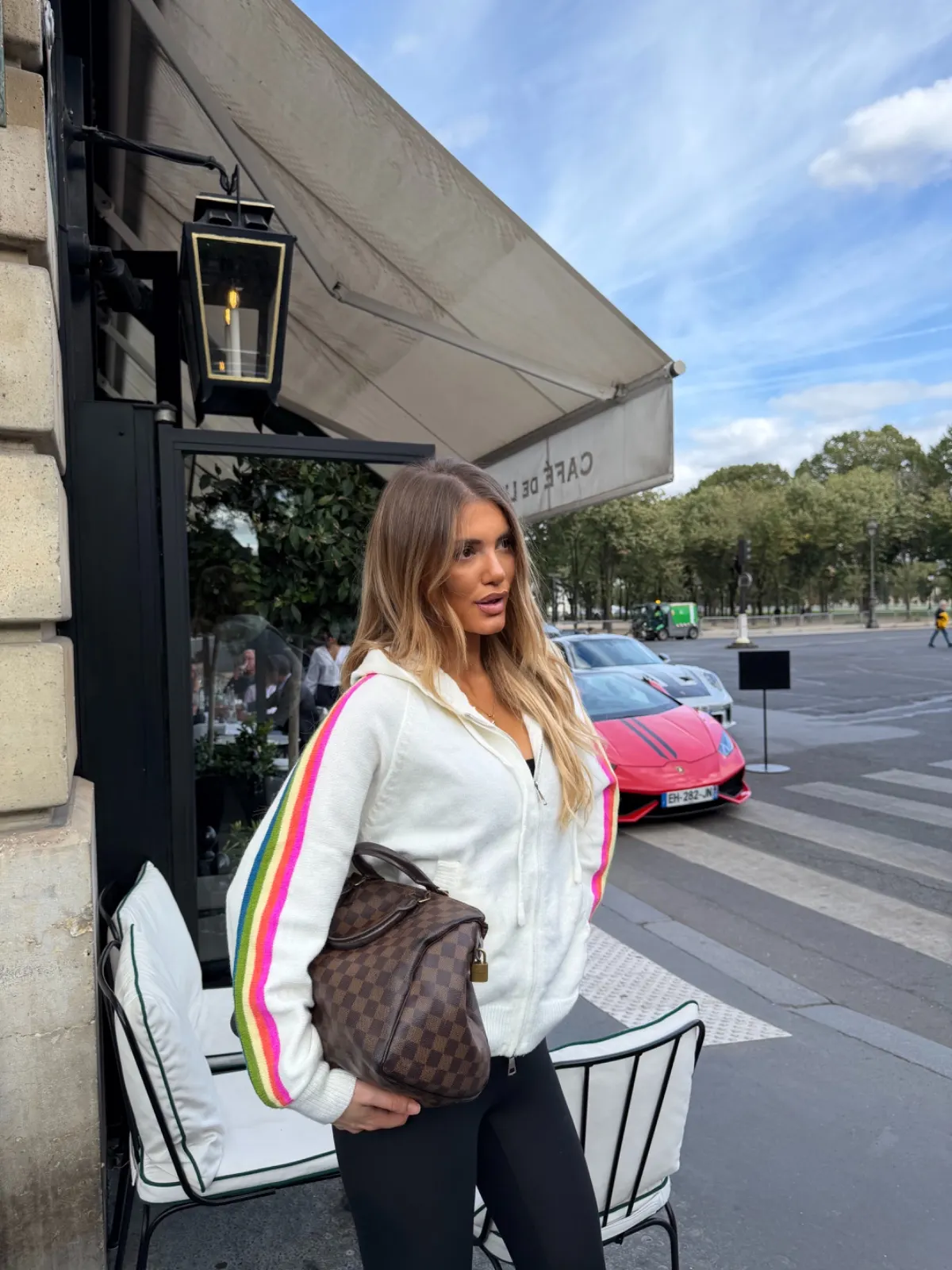 Pull Futur Capuche — Blanc — vue 4